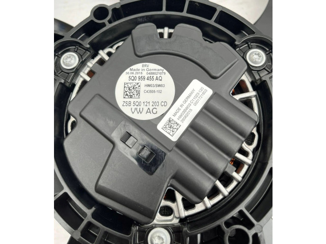 Вентилятор радиатора     5Q0121203CD    Audi A3 8Y 
