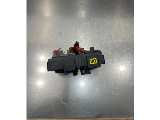 Блок предохранителей  AK62309, 08334N   Opel Antara    
