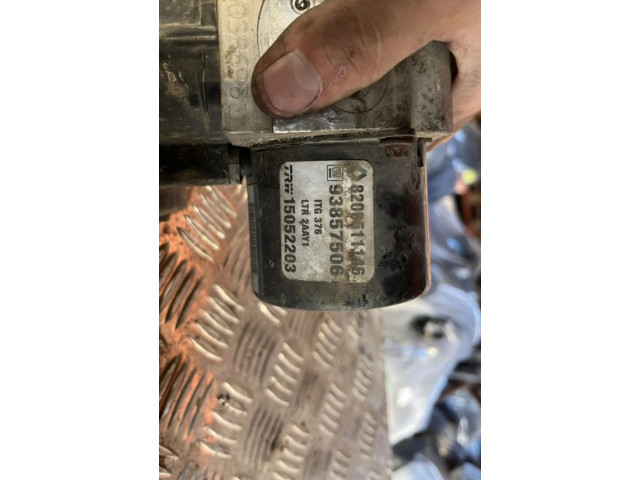 Jednotka ABS 8200963331   Renault Trafic II (X83) 2006