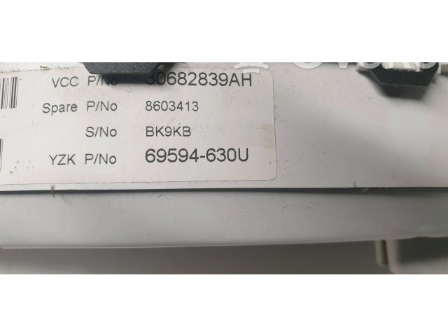 Přístrojová deska  Volvo S80 2009 8603413, 69594630U  