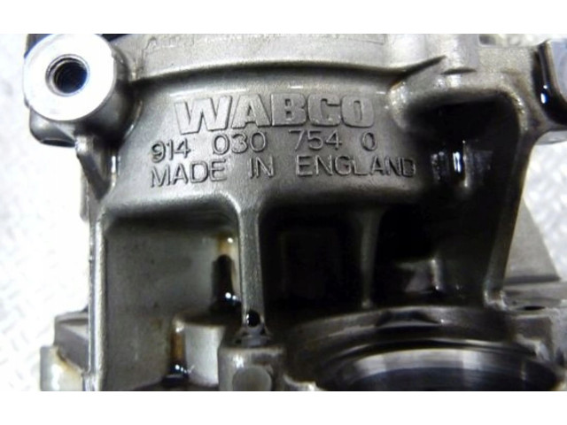Čerpadlo oleje 7798014   BMW 5 E60 E61   