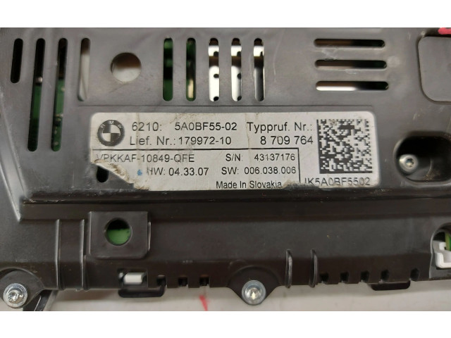 Přístrojová deska  BMW 1 F40 2020 5a0bf55-kolumb  