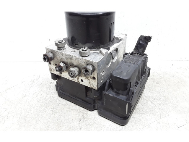 Jednotka ABS 31329137   Volvo V60 2011