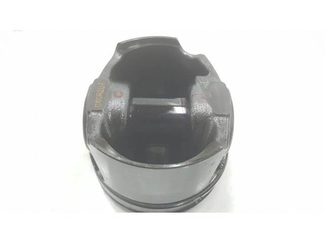 Píst 1612731880, 1511AA   Citroen SpaceTourer M  pro naftový motor 2.0  