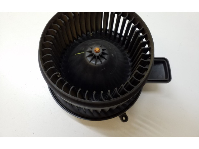 Вентилятор печки    S8843003, AY272700   Chrysler Town & Country V