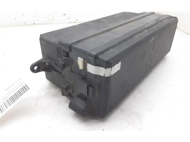   Pojistková skříňka 8H2214290GA   Land Rover Range Rover Sport L320 