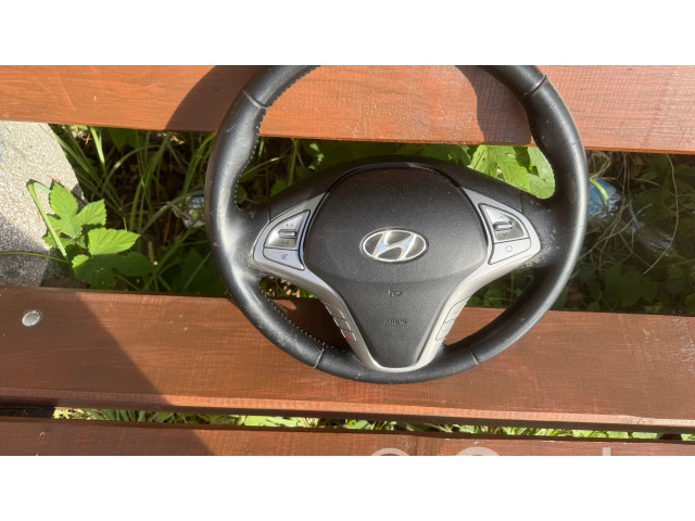 Руль Hyundai ix20         