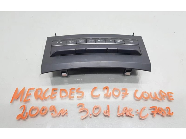 Блок управления климат-контролем A2129006202   Mercedes-Benz CLK C207 A207