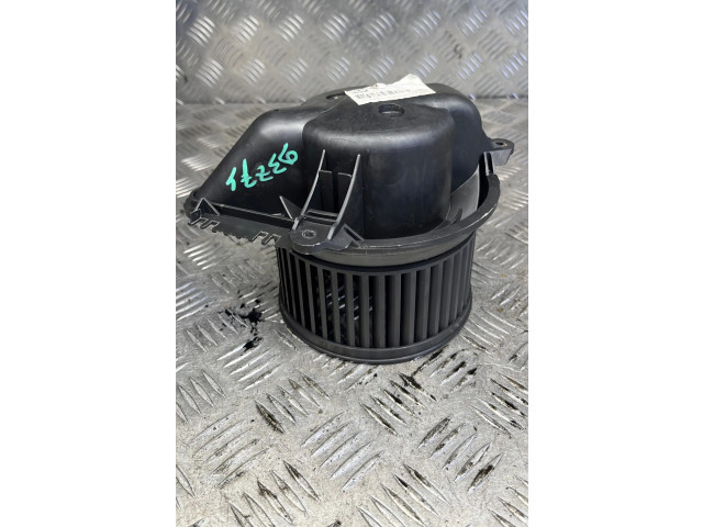 Вентилятор печки    7701206250   Renault Scenic I