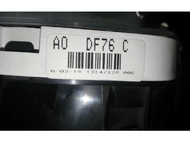 Přístrojová deska  Mazda 2 2003 A0DF76C  