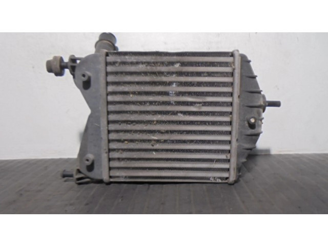 Интеркулер  46836770, 847850000   Fiat Idea 1.2