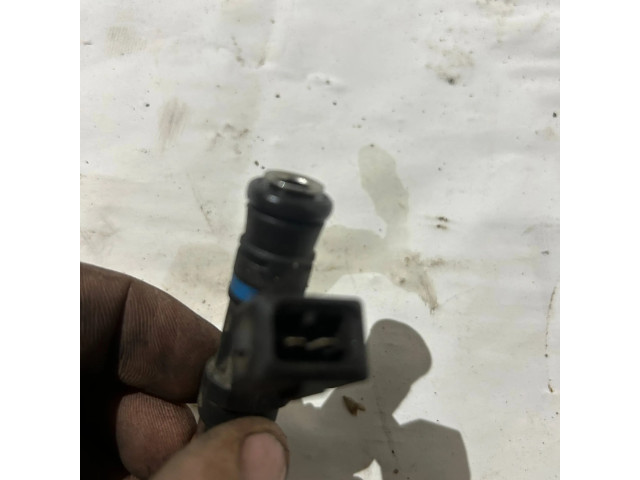 Vstřikovač 7838440, 0280158164   BMW M3  pro benzínový motor 3.0  