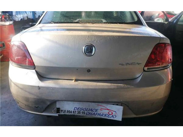 Блок предохранителей  51778008, 51778008   Fiat Linea    