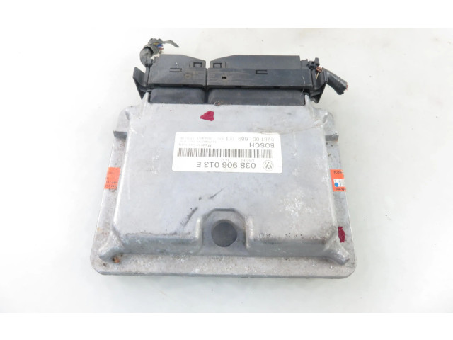 Řídící jednotka 0281001689, 038906013E   Volkswagen Caddy 1999
