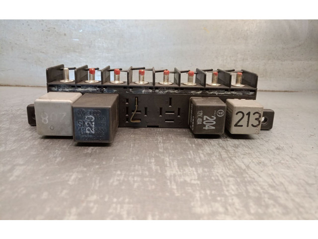 Pojistková skříňka Řídící jednotka BSM 4A0941822, 896046   Audi 100 S4 C4 1993