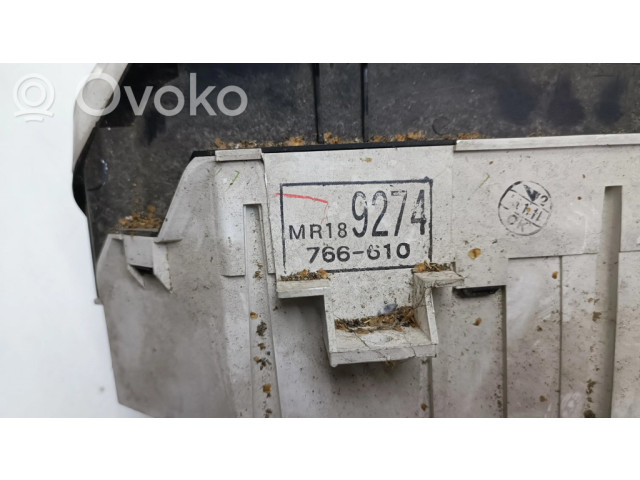 Панель приборов MR189274   Mitsubishi Space Wagon       