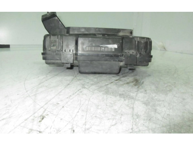 Блок предохранителей 37832LN   Honda Civic    