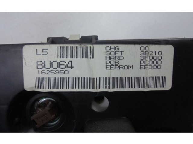 Přístrojová deska  Nissan Almera Tino 2001 BU064, BU064  