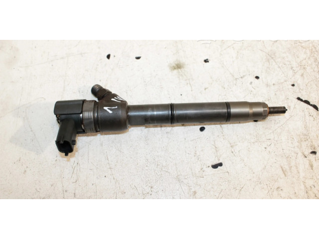 Vstřikovač 33800-2A800, 0445110411   Hyundai i40  pro naftový motor 1.7  Dyzelis