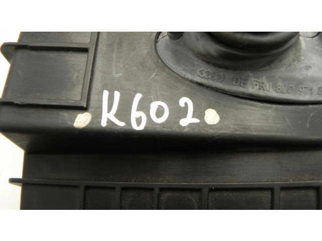 Блок предохранителей  8J0937503, K602   Audi TT TTS Mk2    