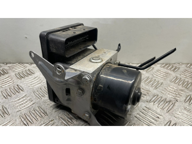 Jednotka ABS 6787837, 6791521   BMW 3 E90 E91 2009