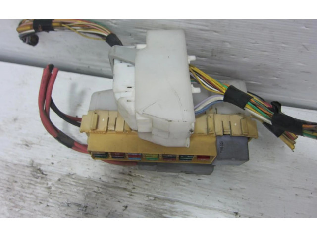   Pojistková skříňka    Renault Modus 