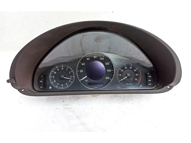 Přístrojová deska  Mercedes-Benz CLK A209 C209 2003 A2095405411, 2095105411  