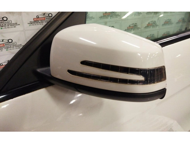 Zpětné zrcátko  Mercedes-Benz C W204 2007  A3160442  