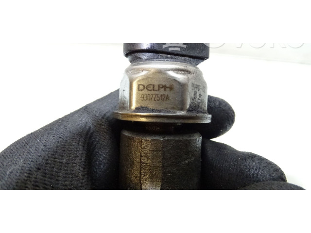 Vstřikovací lišta    Mercedes-Benz C W204    646811 