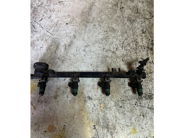 Топливная рампа 7700112777, 7700107485   Renault Laguna I  