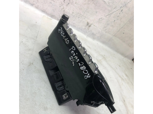 Блок управления климат-контролем 9823457080   Peugeot 2008 II