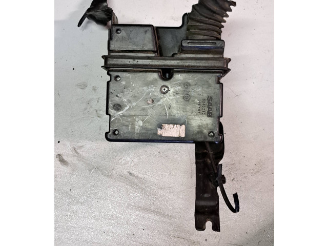 Блок предохранителей  5243290   Saab 9-5    