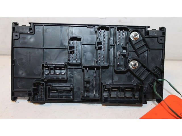   Pojistková skříňka 82241AG020, 82241AG020   Subaru Legacy 2006