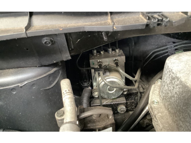 Блок управления АБС A98000BB7, A98000BB7   Nissan Leaf I (ZE0)