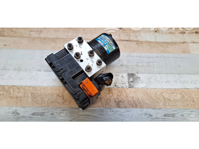Jednotka ABS 9566026300   Hyundai Santa Fe 2005