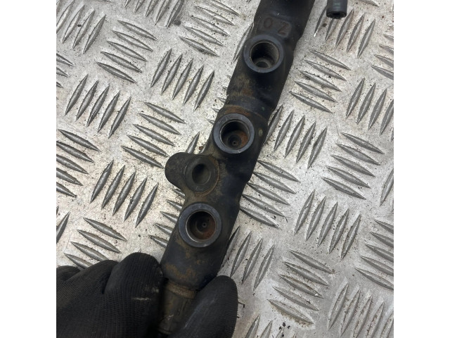 Vstřikovací lišta 8945812010   Toyota RAV 4 (XA20)  pro naftový motor 2.0  