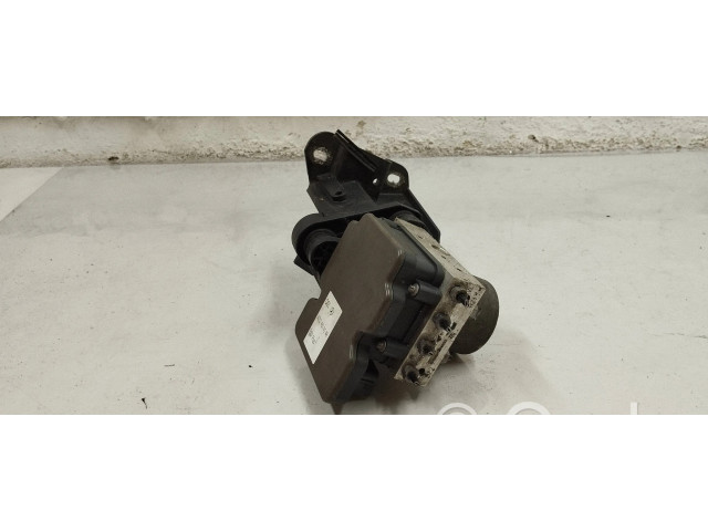 Jednotka ABS A2124310148   Mrcedes-Benz E W212 2015