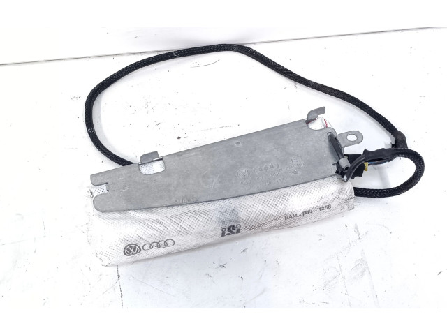 Подушка безопасности в сиденье 4L0880442D   Audi Q7 4L