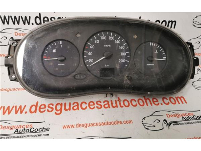 Přístrojová deska  Renault Kangoo I 2003 8200133491, 8200133491A  