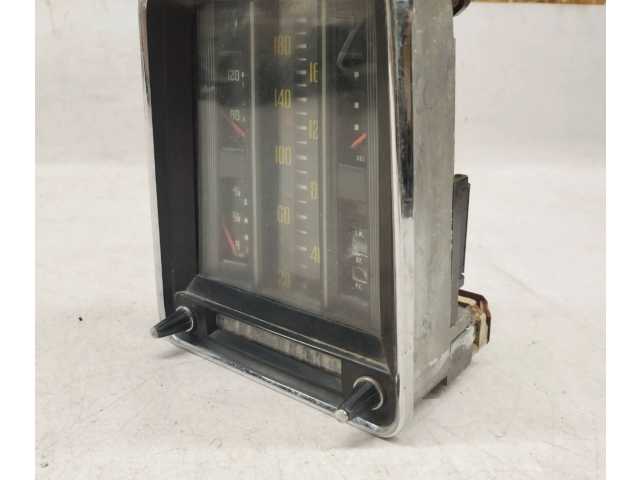 Панель приборов 1105423201, A1105423201   Mercedes-Benz 190 230 W110 W111       