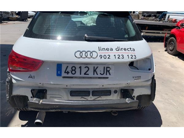 Zpětné zrcátko  Audi A1 2014    