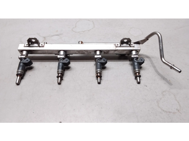 Vstřikovač 7506158   BMW 3 E90 E91  pro benzínový motor 2.0 N46b20 