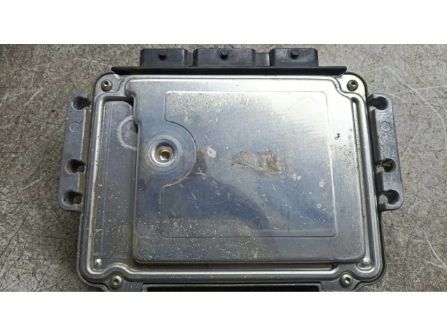 Řídící jednotka 8200305678   Renault Scenic II -  Grand scenic II 2005