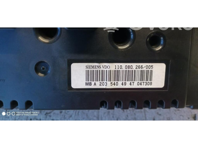 Přístrojová deska  Mercedes-Benz C W203 2004 A2035404947, 646963  