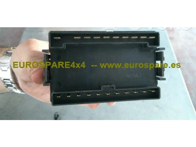   Pojistková skříňka MR495622   Mitsubishi Montero 1999