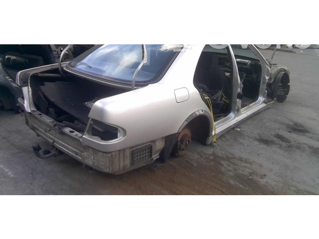 Zpětné zrcátko  Mercedes-Benz E W210 2000  2107201146  