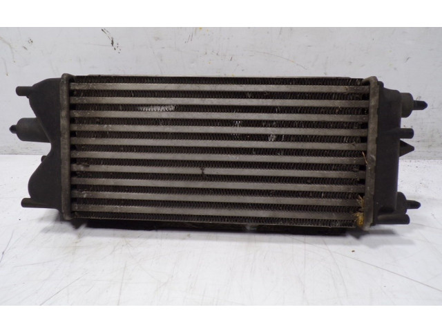Интеркулер  1878624, AV219L440AB   Ford B-MAX 