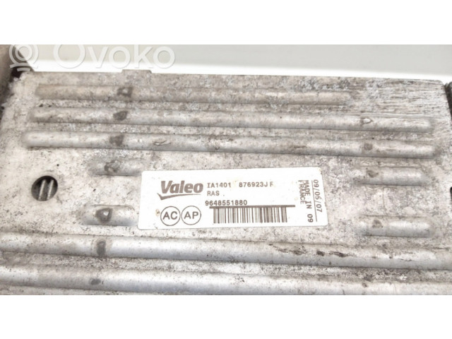 Интеркулер  9648551880   Citroen C4 I 1.6