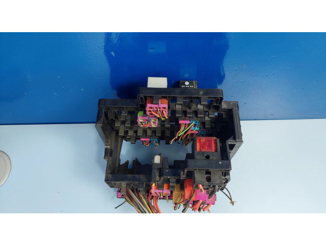 Блок предохранителей  7M3937499, YM2114A323BA   Ford Galaxy    