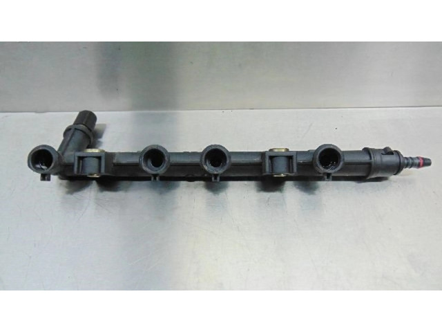 Vstřikovací lišta    Fiat Punto (188)  pro benzínový motor 1.2 188A4000 